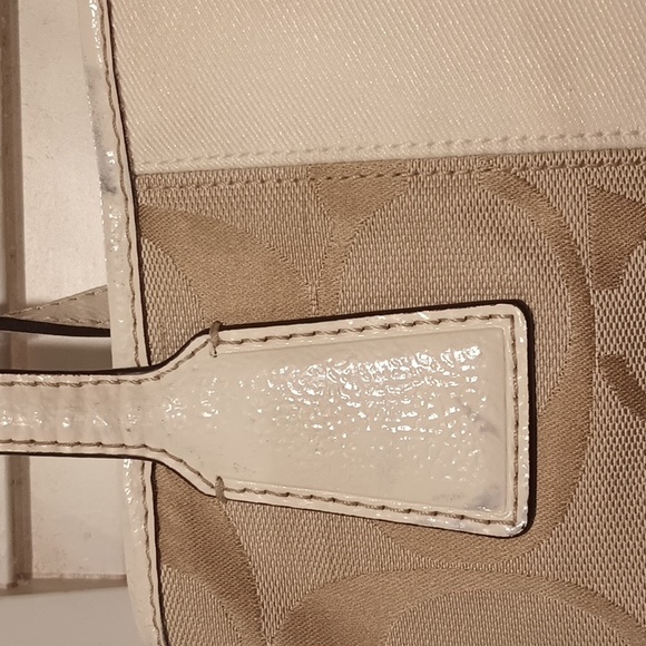 Coach handbag - Picture 6 of 16